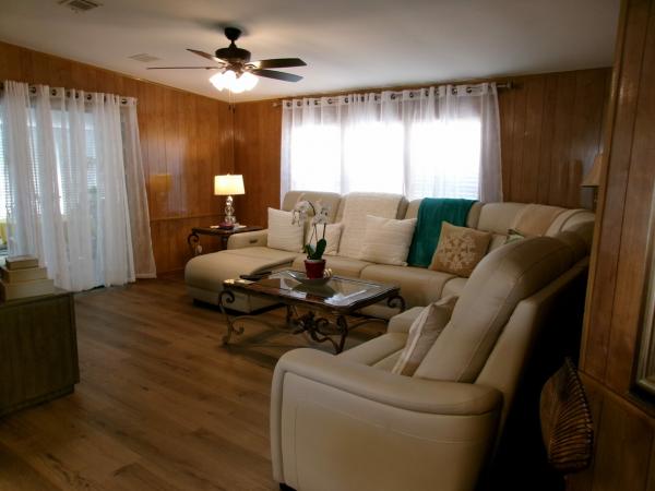 1984 COMM  Home