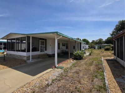 Photo 2 of 16 of home located at 818 Janet St Wildwood, FL 34785
