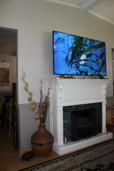 Photo 5 of 15 of home located at 3622 W. Derry Drive Sebastian, FL 32958