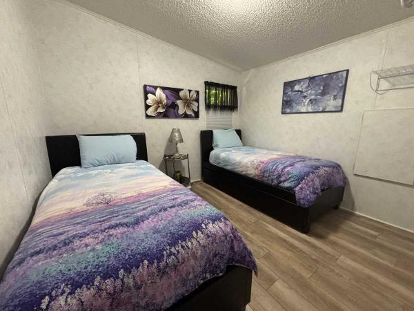 2000 Homes of Merit Manufactured Home