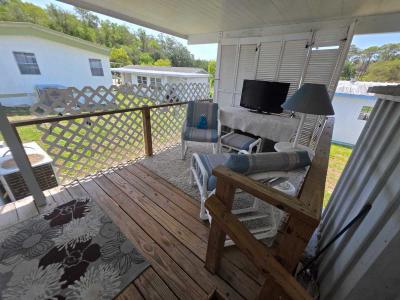 Photo 5 of 17 of home located at 2934 Griffin View Dr Lot 28 Lady Lake, FL 32159
