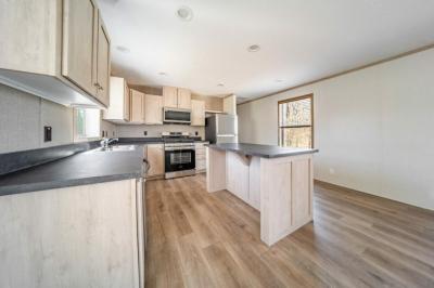 Photo 4 of 22 of home located at 7394 Oh-97 Mansfield, Ohio, 44903 Mansfield, OH 44903