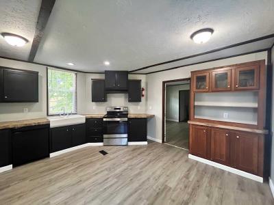 Mobile Home at 32 Deerwood Park Centralia, IL 62801