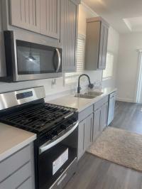 2023 Silvercrest Summit Mobile Home