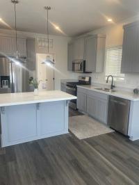 2023 Silvercrest Summit Mobile Home