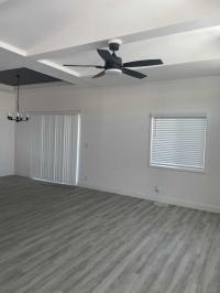 2023 Silvercrest Summit Mobile Home