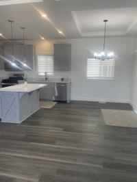 2023 Silvercrest Summit Mobile Home