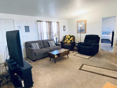 Photo 4 of 24 of home located at 8122 W. Flamingo Rd Las Vegas, NV 89147