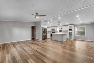 Photo 3 of 20 of home located at 1500 W Thornton Pkwy. #154 Thornton, CO 80260