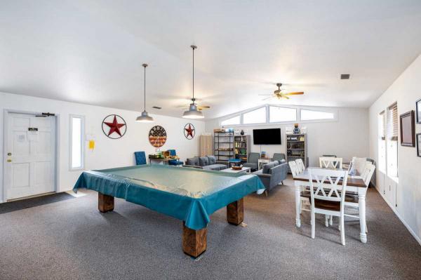 1984 Cavco CAVCO Mobile Home