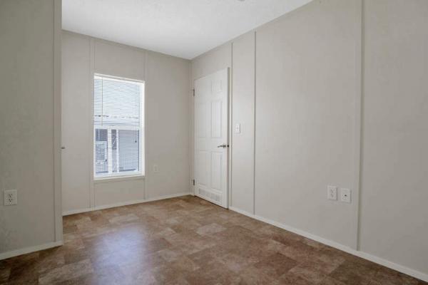 2018 Commodore Mobile Home For Sale