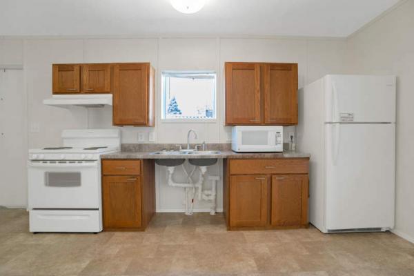 2018 Commodore Mobile Home For Sale