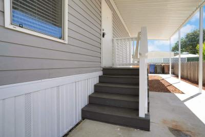 Photo 4 of 22 of home located at 560 W Pleasant Ave, #072 Tulare, CA 93274