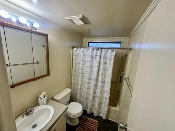 1986 Palm Harbor Manufactured Home