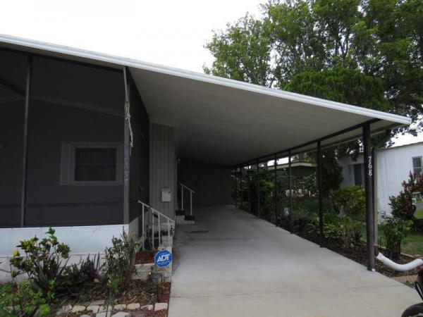 1982 Villa Manufactured Home