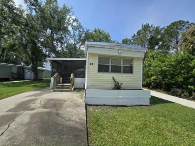 Mobile Home at 11211 East Bay Rd. Unit 22 Gibsonton, FL 33534