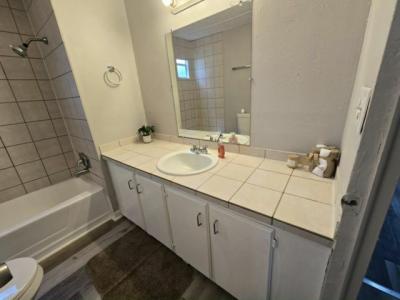 Photo 4 of 8 of home located at 11211 East Bay Rd. Unit 22 Gibsonton, FL 33534