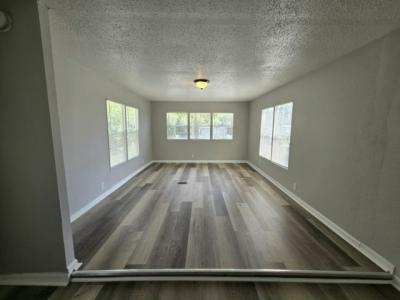 Photo 5 of 8 of home located at 11211 East Bay Rd. Unit 22 Gibsonton, FL 33534