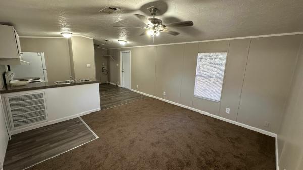 2004 Clayton Homes Inc Waycross Mobile Home