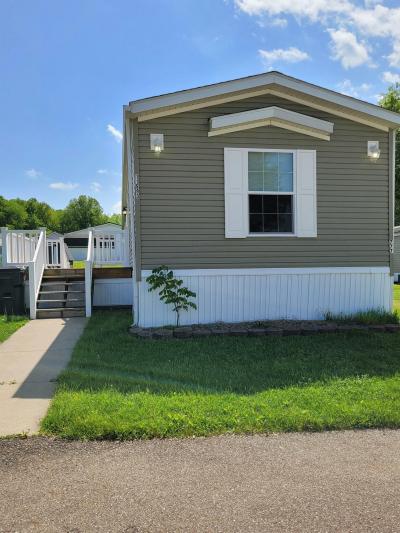 Mobile Home at 11593 2nd Str. NE Magnolia, OH 44643
