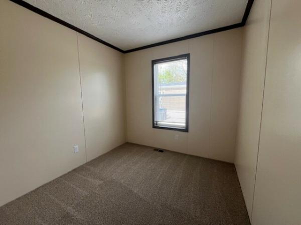 2022 Fairmont 81SUN16663AH11  Home