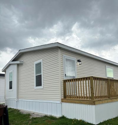 Mobile Home at 27695 Tracy Rd. #502 Walbridge, OH 43465