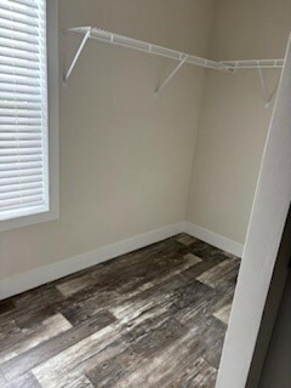 2025 CLAYTON MIDDLEBURY 81SRH28603AH25S  Home