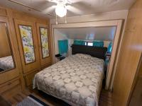 1995 LEDG  Home