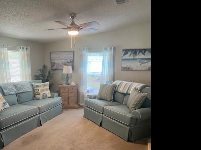 Mobile Home at 664 Waterfront Dr Auburndale, FL 33823