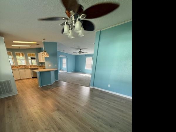 Photo 1 of 2 of home located at 492 Goldenrod Circle S Auburndale, FL 33823