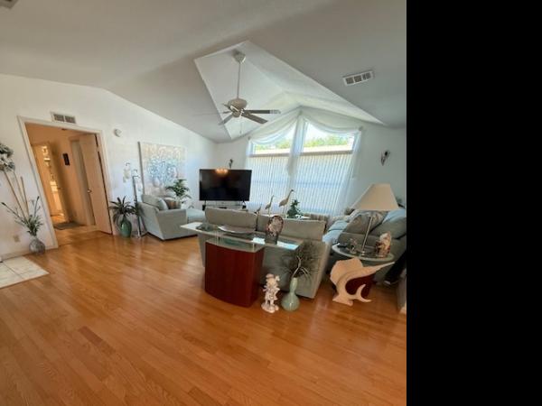 1998 Manufactured Home
