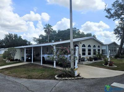 Mobile Home at 37621 Tradewind Dr Zephyrhills, FL 33541