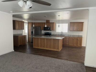 Photo 6 of 21 of home located at 3966 S. Pacific Hwy, #6 Medford, OR 97501