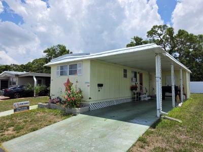 Photo 5 of 38 of home located at 7100 Ulmerton Rd Largo, FL 33771