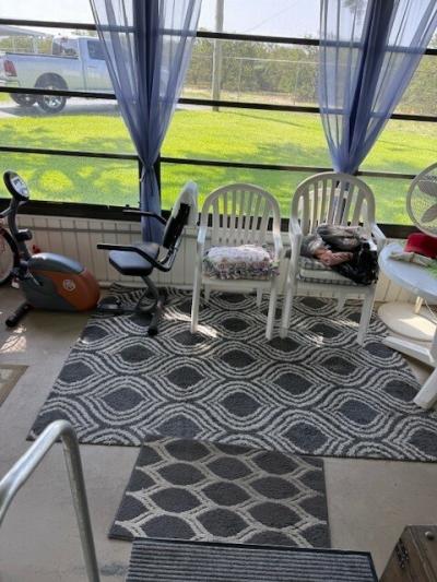 Photo 4 of 15 of home located at 922 S Jean Avon Park, FL 33825