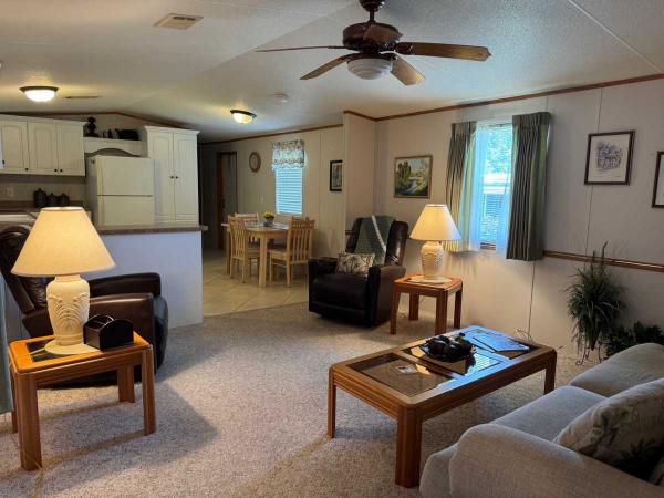 2003 Fleetwood Mobile Home