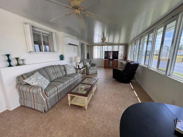 2003 Fleetwood Mobile Home