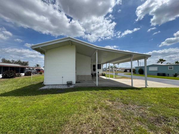 2003 Fleetwood Mobile Home