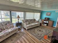 1985 Palm Manufactured Home