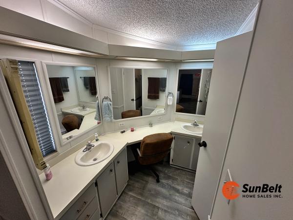 1985 Palm Manufactured Home