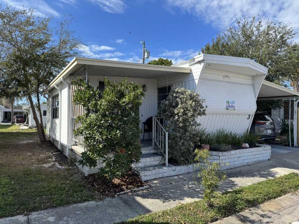 Photo 1 of 2 of home located at 1415 Main St Lot 3 Dunedin, FL 34698