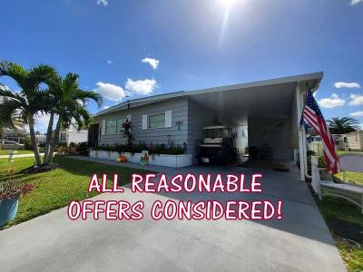 Mobile Home at 5882 Camelot Dr N Sarasota, FL 34233