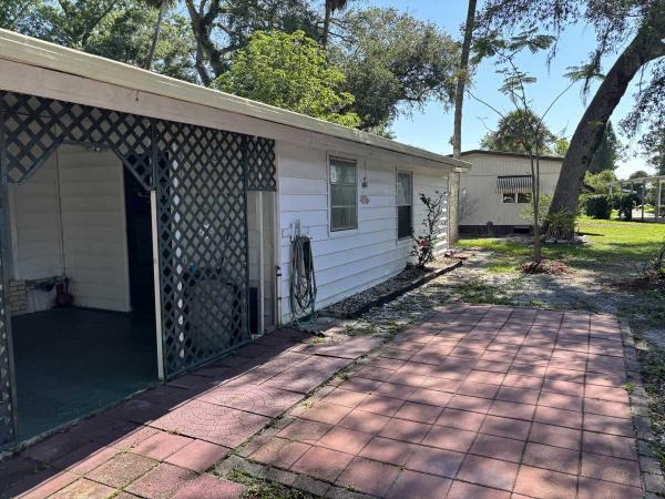 1977 Mobile Home