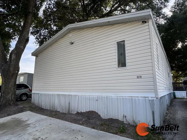 2000 Merit Mobile Home