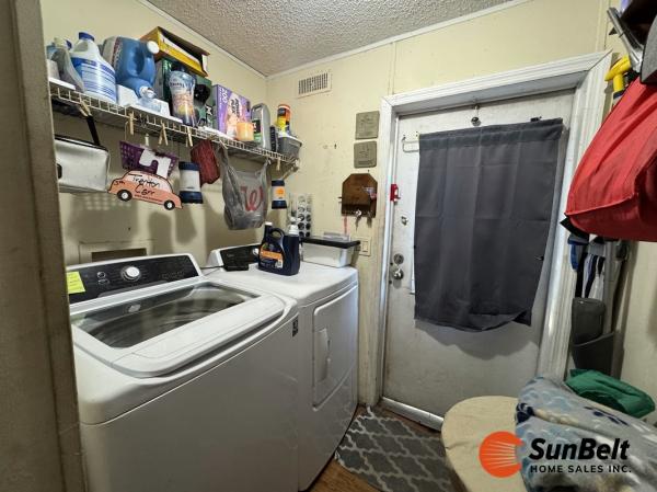 2000 Merit Mobile Home