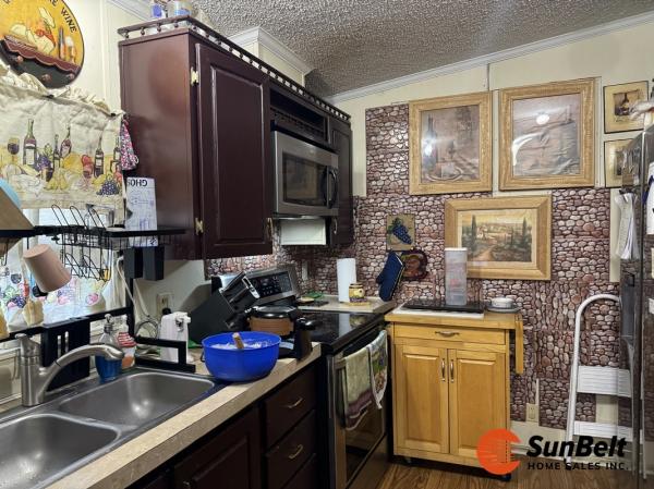 2000 Merit Mobile Home