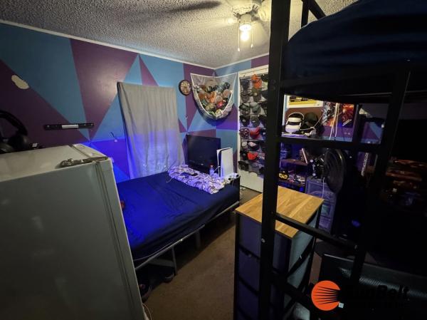 2000 Merit Mobile Home