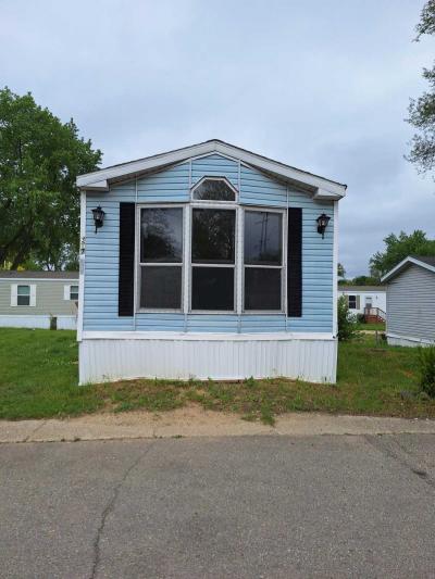 Photo 4 of 11 of home located at 301 Mantle Ave #317Kc Jackson, MI 49202