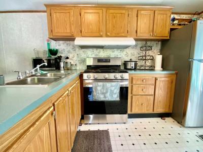 Photo 4 of 19 of home located at 32 Creekside Circle Castleton, NY 12033