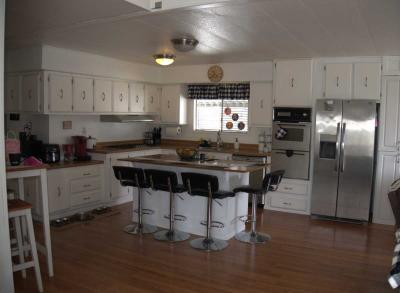 Photo 5 of 20 of home located at 10800 Dale Ave. #705 Stanton, CA 90680